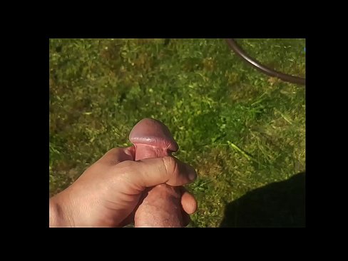 ❤️ Hottie beroa bere pussy arrosa izorratu egiten du eta udako lorategi batean squirt batekin esperma egiten du ❤️❌ Pornografia besterik ez %eu.hentai-for.ruan ﹏